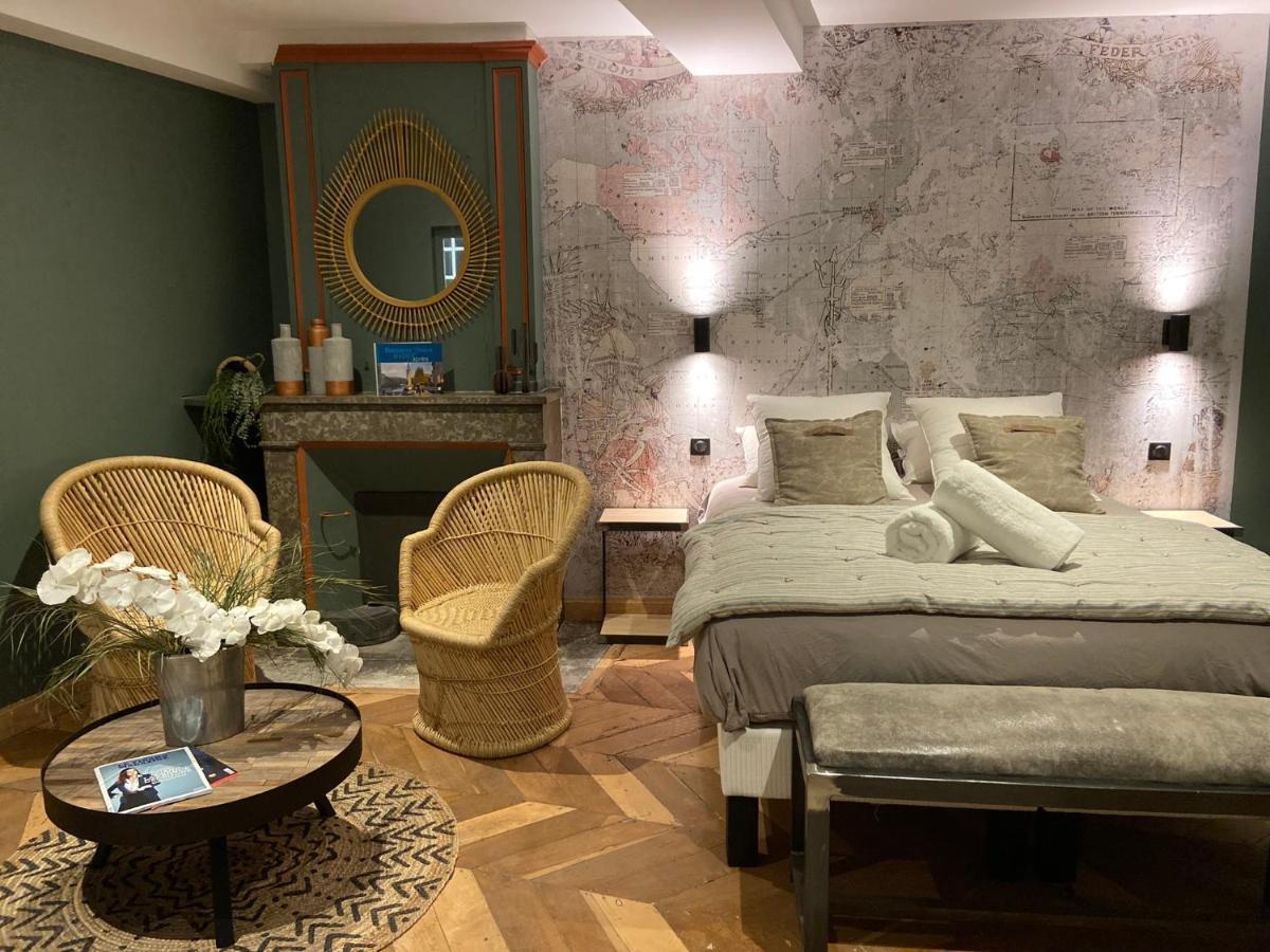 ロマン・シュル・イゼール La Tour Yveline Bed & Breakfast エクステリア 写真